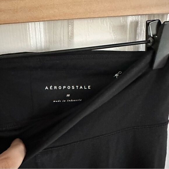 Aeropostale Black Flare Leggings Yoga Pants Size Medium - Picture 4 of 6